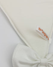 עפיפון קיר עם פרטי הבייבי - שמנת