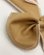 עפיפון קיר עם פרטי הבייבי - חום